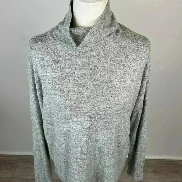 Abercrombie & Fitch Grey Turtleneck Sweater Size Large - Picture 2 of 8